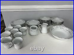 CROWN MING Fine China Jian Shiang Windsor Pattern Plates Mugs 39 Piece Set