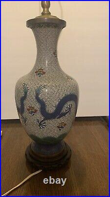 Chinese cloisonné double dragon pattern table lamp