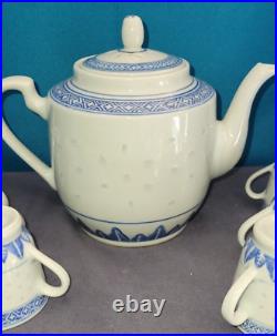 Vintage Chinese Porcelain Rice Grain Eye Pattern Teapot w 6 cups