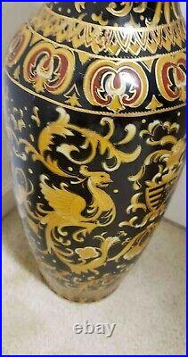Vintage Large Chinese Vase Beautiful Pattern Excellent Condition 26 Tall